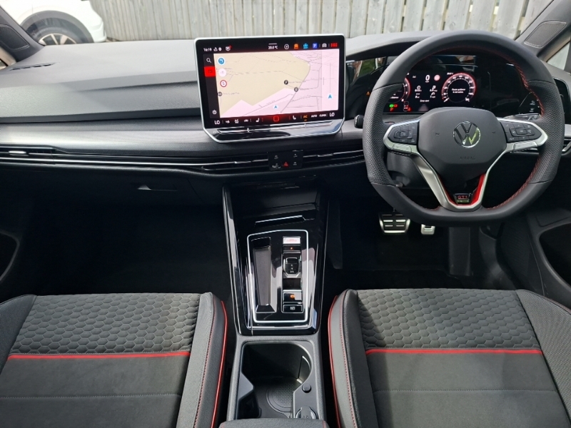 Volkswagen Golf 2.0 Tsi 300 Gti Clubsport Dsg White #3