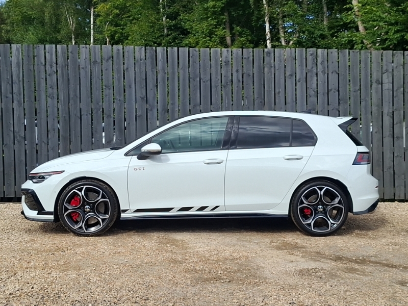 Volkswagen Golf 2.0 Tsi 300 Gti Clubsport Dsg White #4