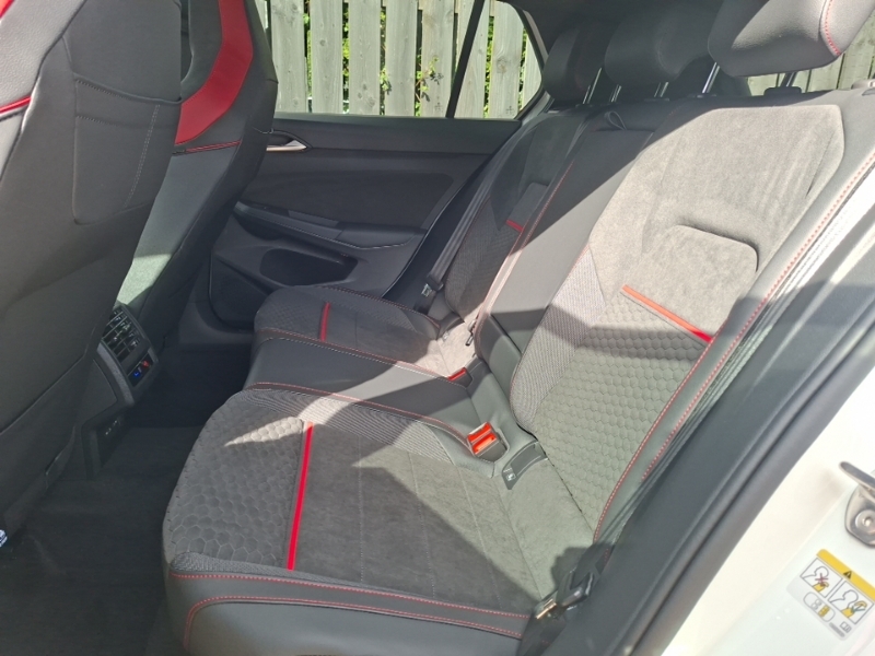 Volkswagen Golf 2.0 Tsi 300 Gti Clubsport Dsg White #6