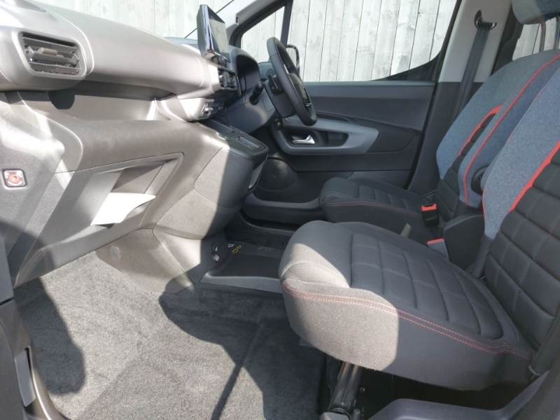 Citroen Berlingo 1.5 D 130 Max M Green #5