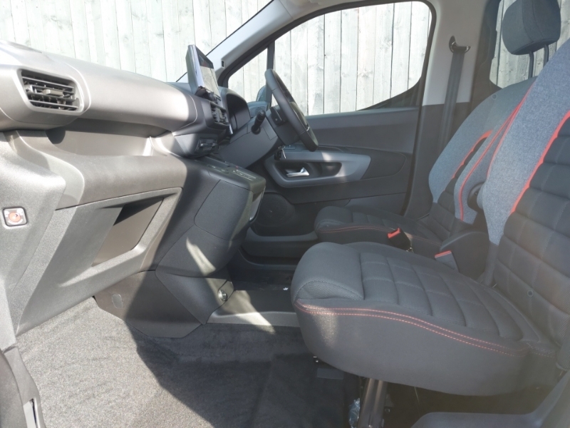 Citroen Berlingo 1.5 D 130 Max M Black #5