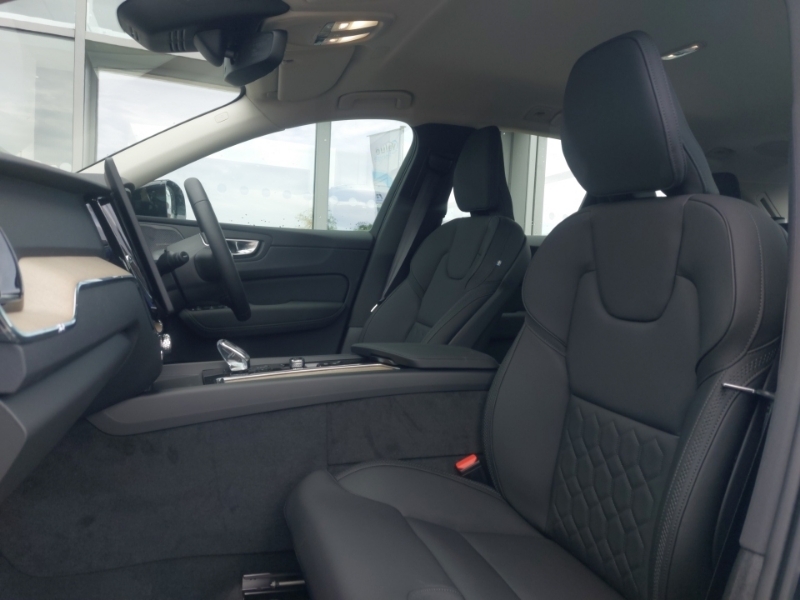 Volvo XC60 2.0 T6 350 Phev Plus Dark Awd Geartronic Blue #5