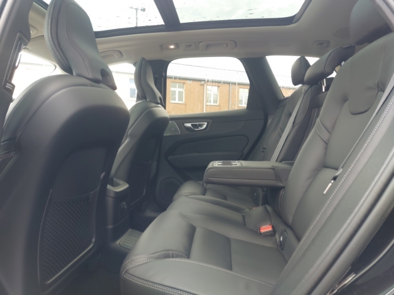 Volvo XC60 2.0 T8 455 Phev Ultra Dark Awd Gtron Ni Black #6