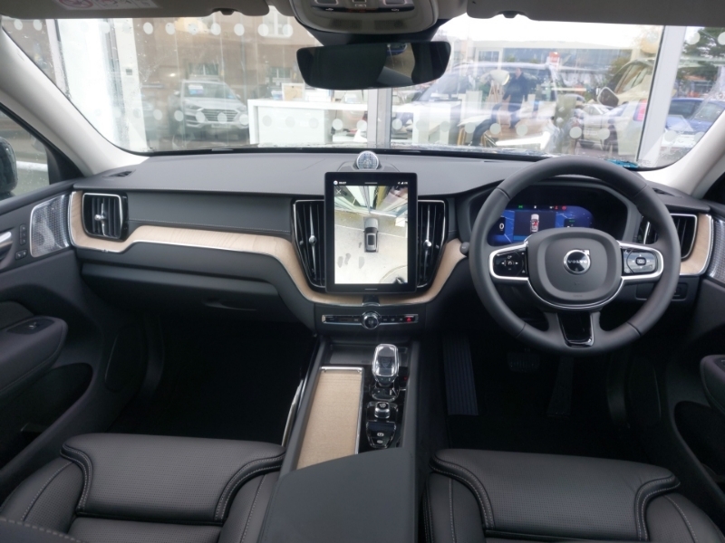 Volvo XC60 2.0 T8 455 Phev Ultra Dark Awd Gtron Ni Black #3