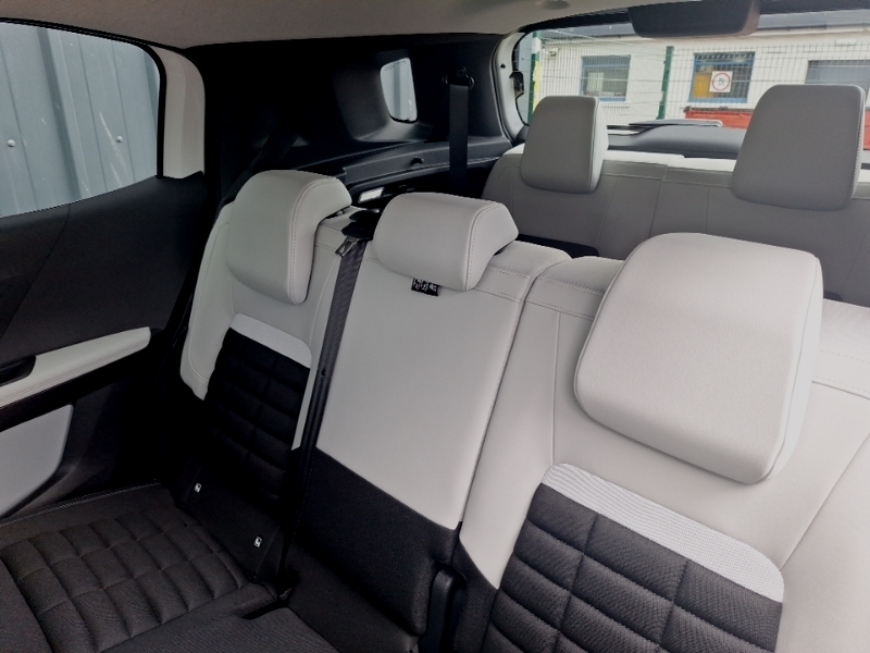 Citroen C3 Aircross 1.2 Hybrid 145 Max E-dcs6 White #6