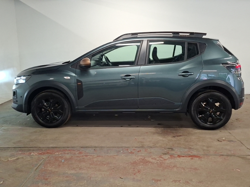 Dacia Sandero Stepway Hatchback 1.0 Tce Extreme SC26VXW Green #4
