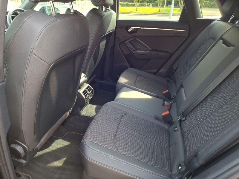 Audi Q3 35 Tfsi Black Edition Grey #6