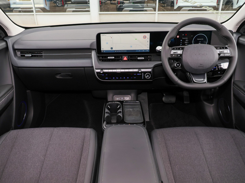 Hyundai Ioniq 5 168Kw Premium 84 Kwh Grey #3