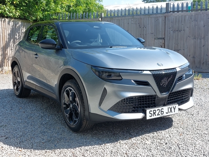 Alfa Romeo Junior 1.2 Turbo 145 Ibrida Grey