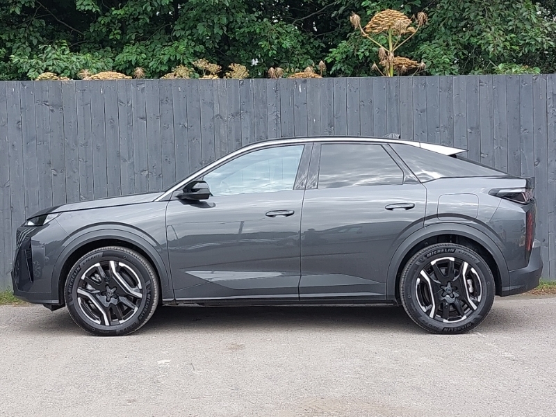 Peugeot 3008 157Kw Allure 73Kwh Grey #4