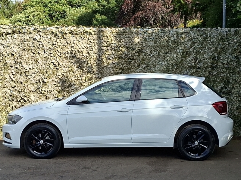 Volkswagen Polo 1.0 75 Se GD18YJE White #4