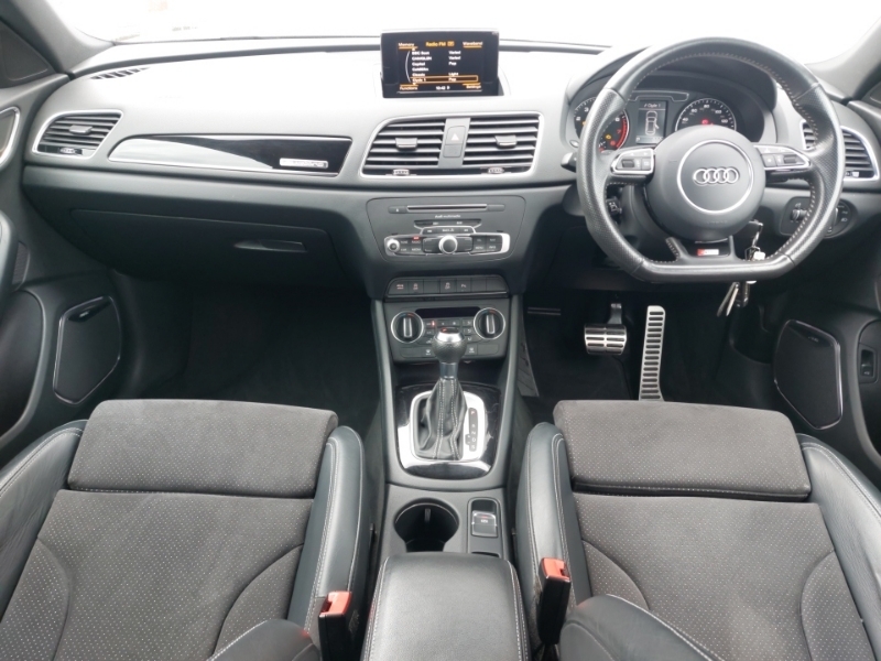 Audi Q3 2.0T Fsi Quattro Black Edition S Tronic SY67VCZ Grey #3