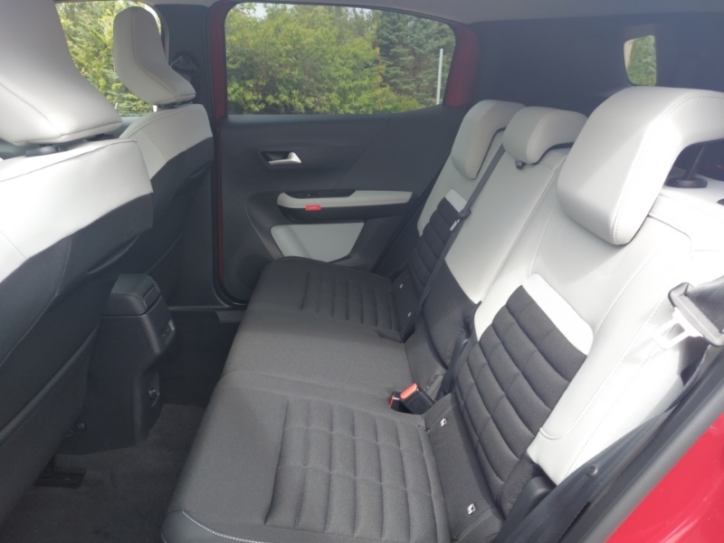 Citroen C3 Aircross 1.2 Hybrid 145 Max E-dcs6 7 Seat SK26FCM Red #6