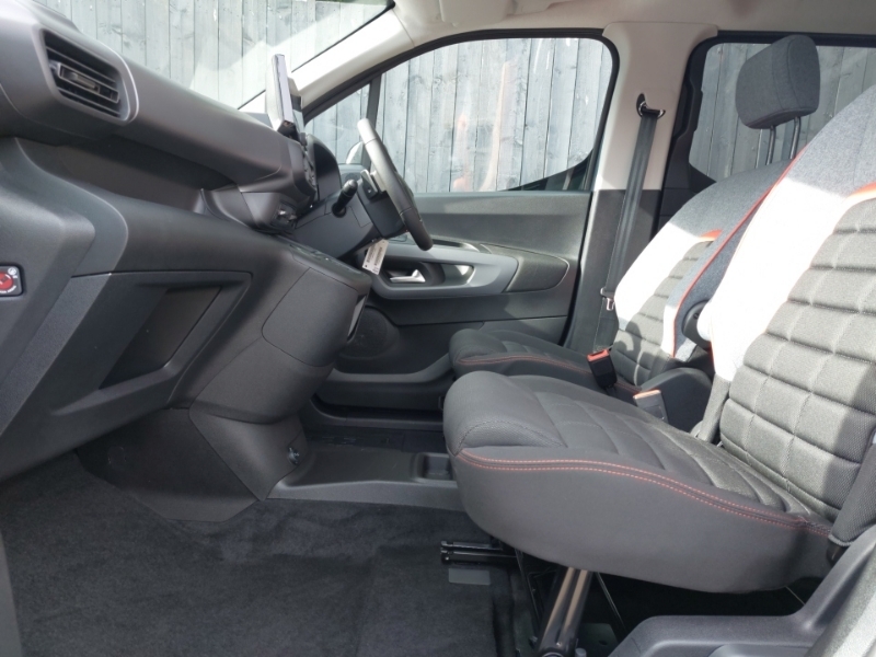 Citroen Berlingo 1.5 D 130 Max M Blue #5