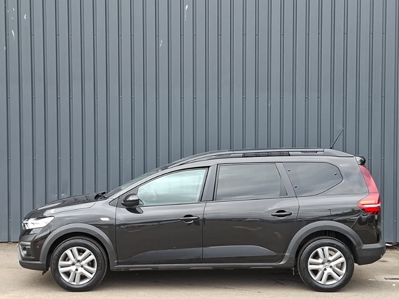 Dacia Jogger 1.0 Tce Comfort Black #4