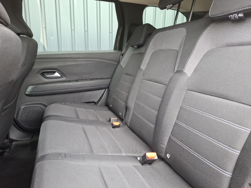 Dacia Jogger 1.0 Tce Comfort Black #6