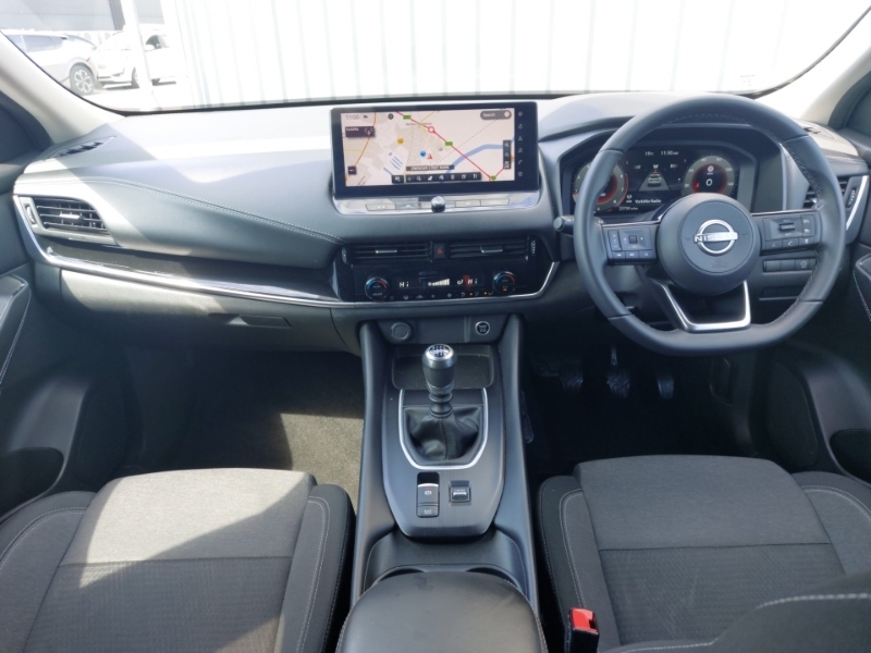 Nissan Qashqai 1.3 Dig-t Mh N-connecta Glass Roof YM23ACU Red #3