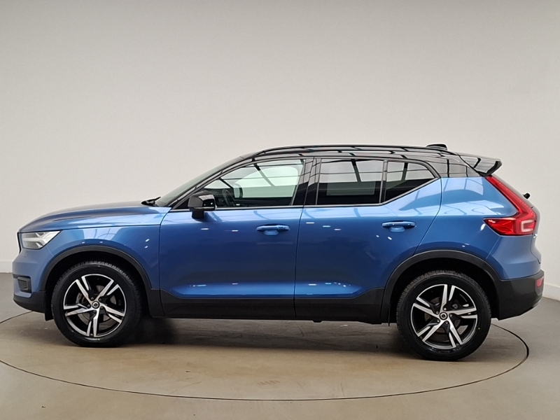 Volvo XC40 1.5 T3 163 R Design Blue #4