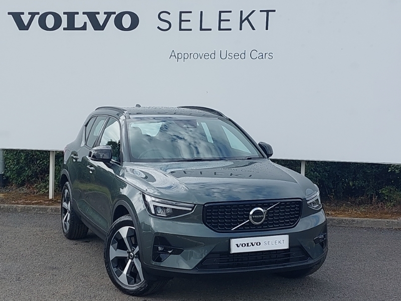Volvo XC40 2.0 B3p Plus Dark Green
