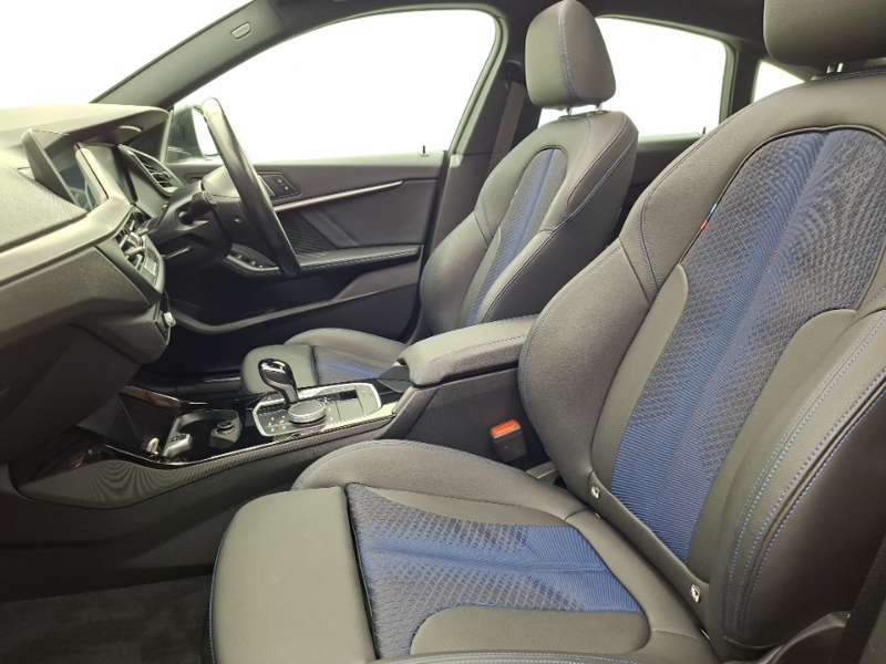 BMW 2 Series 218I 136 M Sport Dct EF73YWE Black #5