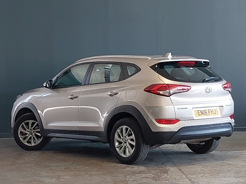 Hyundai Tucson 1.6 Gdi Blue Drive Se 2Wd Beige #2