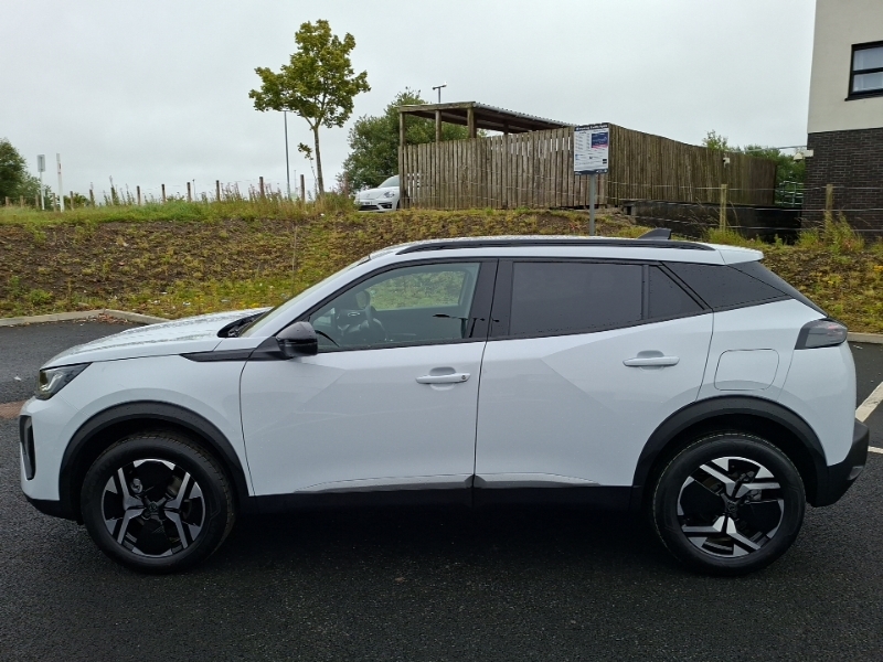 Peugeot 2008 1.2 Puretech Allure White #4
