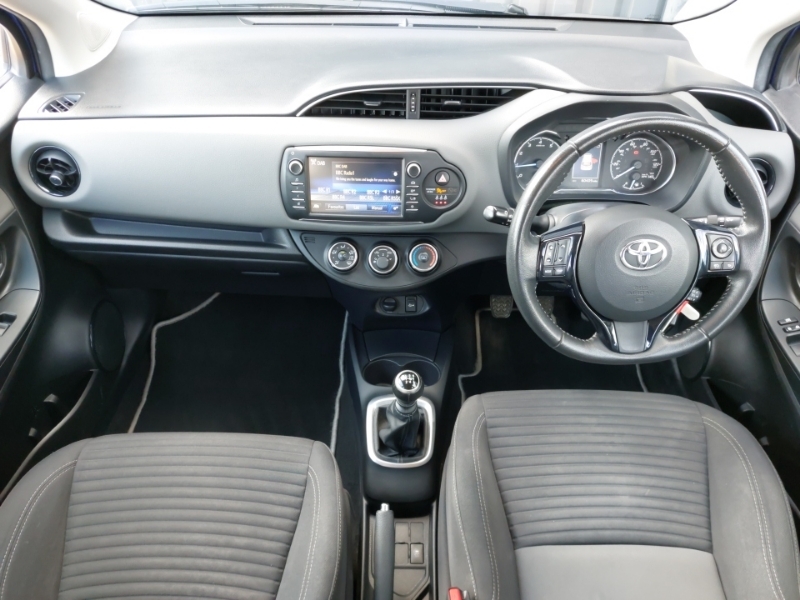 Toyota Yaris 1.5 Vvt-i Icon DG18YZY Blue #3