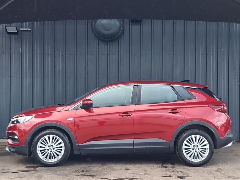 Vauxhall Grandland X 1.2 Turbo Business Edition Nav DT69GUD Red #4