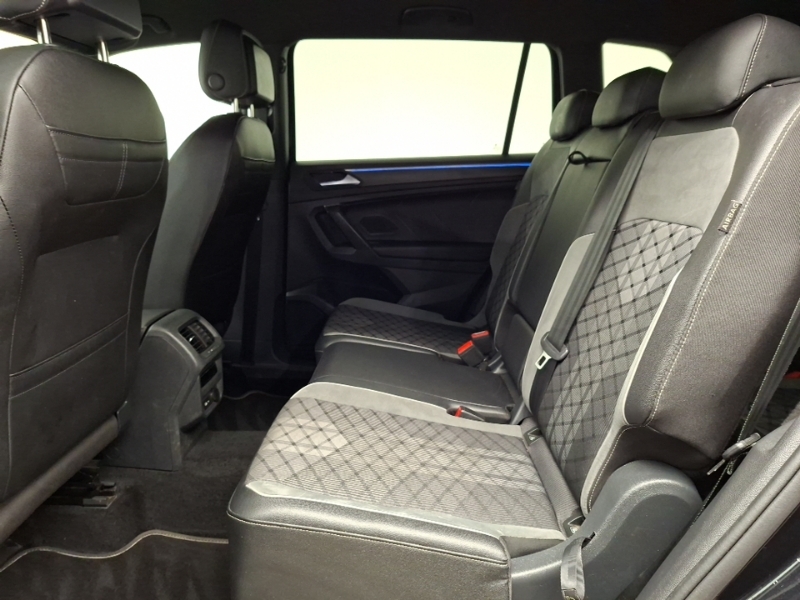 Volkswagen Tiguan Allspace 1.5 Tsi R-line Dsg DF74UUR Black #6