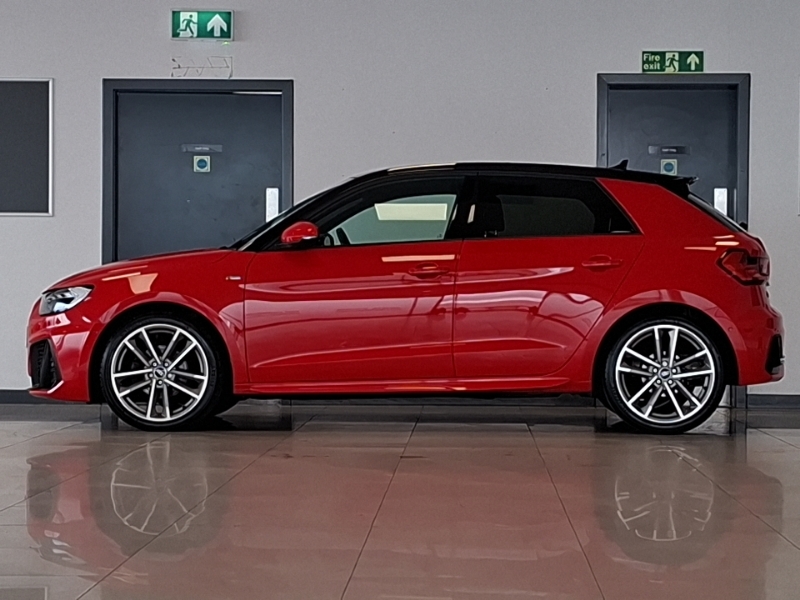 Audi A1 35 Tfsi Vorsprung S Tronic Red #4