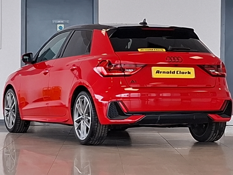 Audi A1 35 Tfsi Vorsprung S Tronic Red #2