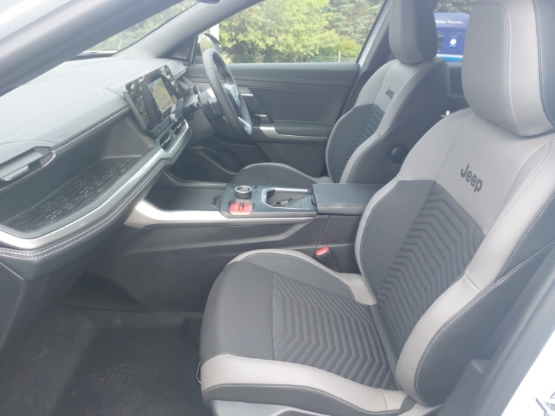 Jeep Compass 1.2 E-hybrid First Edition Dct White #5