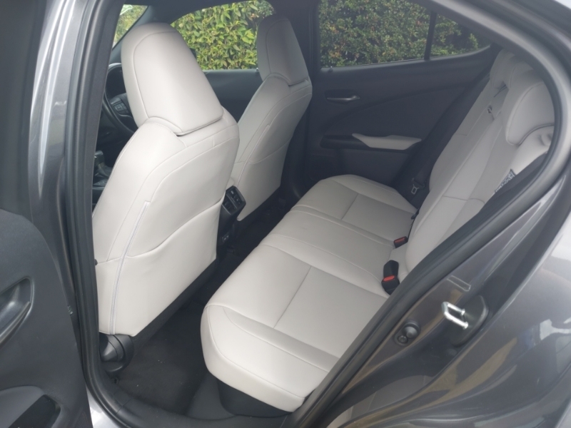 Lexus UX 250H 2.0 F-sport Design Cvt SN23MHS Grey #6