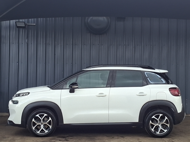 Citroen C3 Aircross 1.2 Puretech 110 Shine EK72FHJ White #4