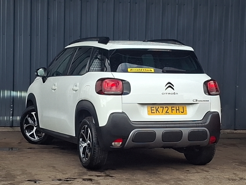 Citroen C3 Aircross 1.2 Puretech 110 Shine EK72FHJ White #2