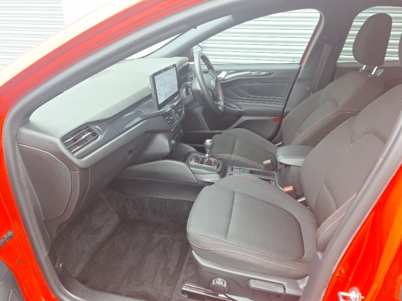 Ford Focus 1.0 Ecoboost St-line MV23CDY Red #5