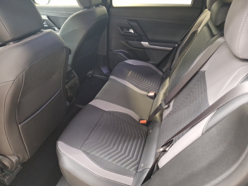 Jeep Compass 1.2 E-hybrid First Edition Dct SR26HKL Black #6