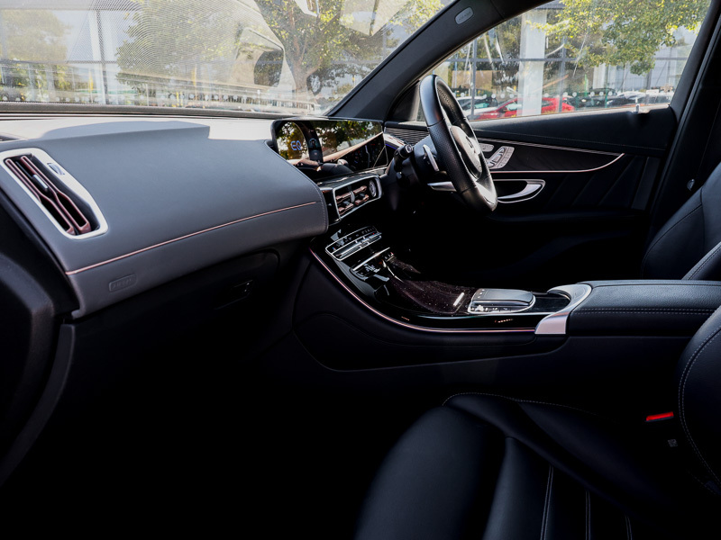Mercedes-Benz EQC Eqc 400 300Kw Amg Line Premium Plus 80Kwh ST23JUV Black #5