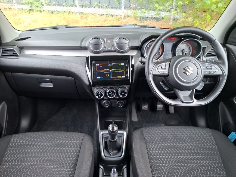 Suzuki Swift 1.2 Dualjet 83 12V Hybrid Sz5 Red #3