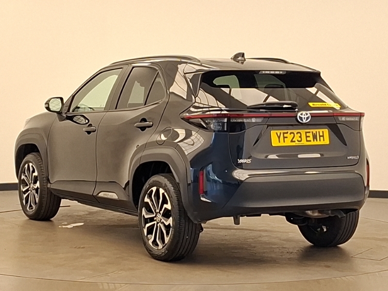 Toyota Yaris Cross 1.5 Hybrid Design Cvt Tech Pack YF23EWH Black #2