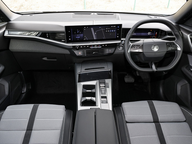 Vauxhall Grandland 1.2 Hybrid 145 Gs E-dct6 SC26YJP Black #3