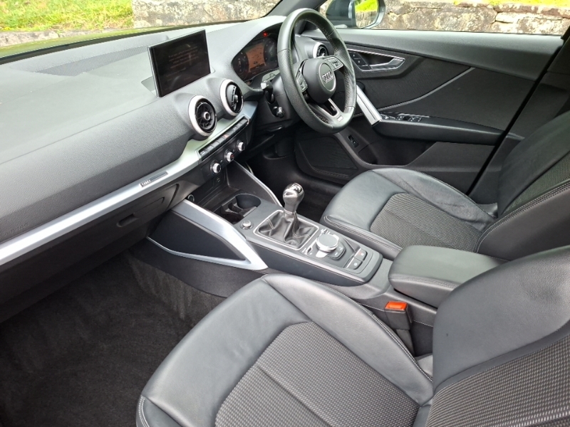 Audi Q2 35 Tfsi S Line SD23ZRU Black #5