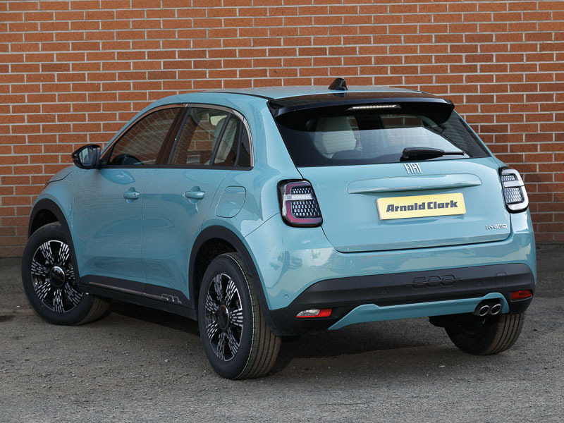 Fiat 600 1.2 Hybrid 48V 136 Edct-6 Blue #2