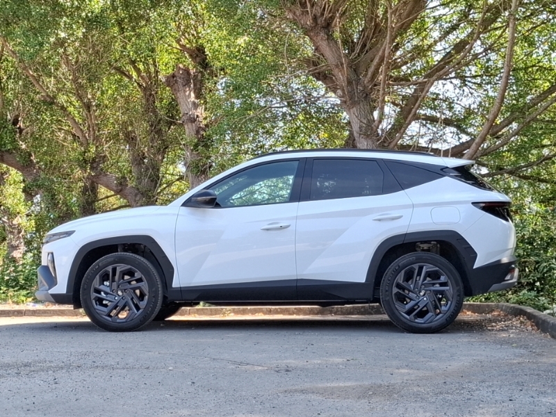 Hyundai Tucson 1.6T 239 Hybrid Black Line SB26VDJ White #4