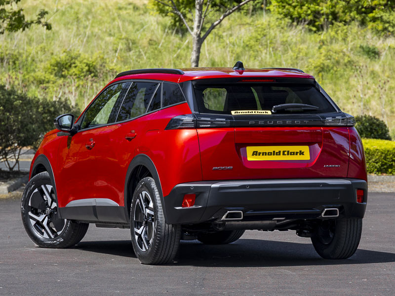 Peugeot 2008 1.2 Puretech Allure Red #2