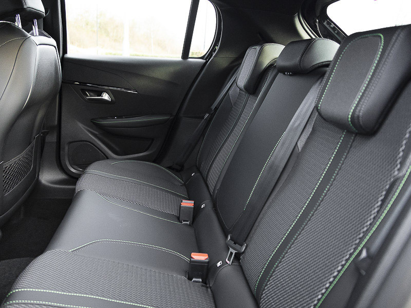 Peugeot e-208 100Kw Gt 50Kwh Black #6