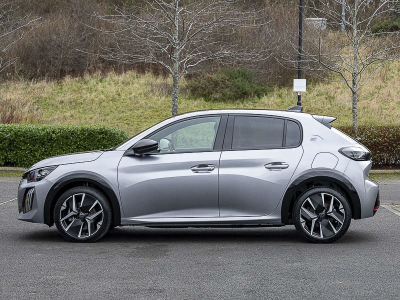 Peugeot e-208 100Kw Gt 50Kwh Grey #4
