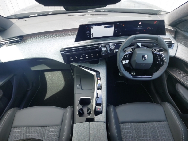 Peugeot 3008 1.2 Hybrid 145 Gt E-dsc6 Grey #3