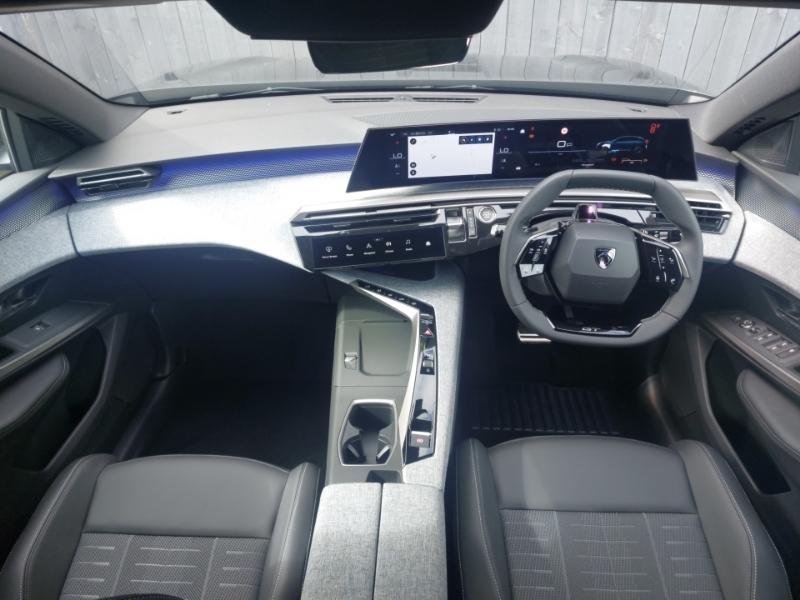 Peugeot 3008 1.2 Hybrid 145 Gt E-dsc6 Black #3