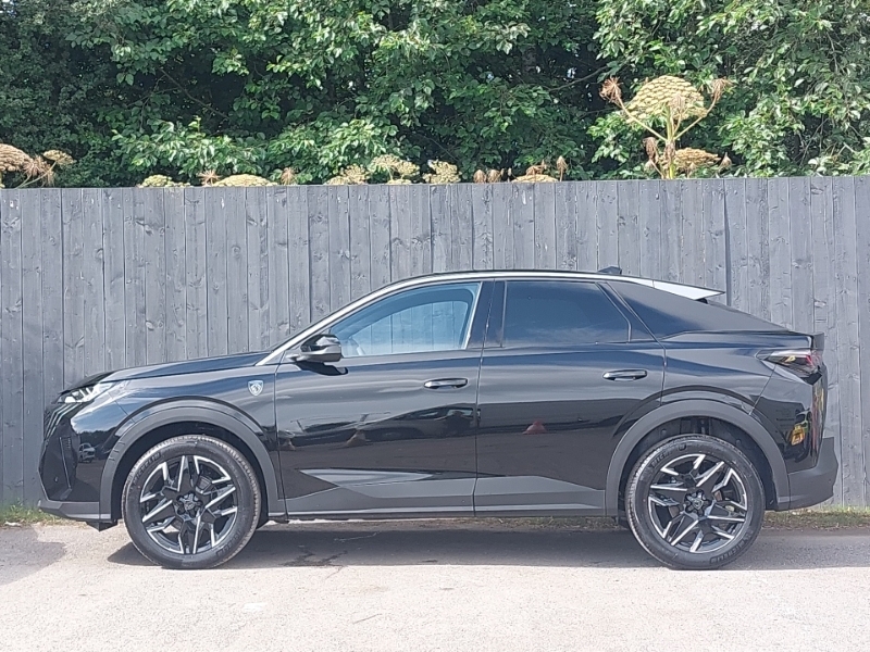 Peugeot 3008 1.2 Hybrid 145 Gt E-dsc6 Black #4